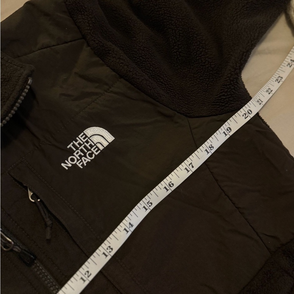 The North Face Women's Dark Brown Performance Jacket - Picture 5 of 8